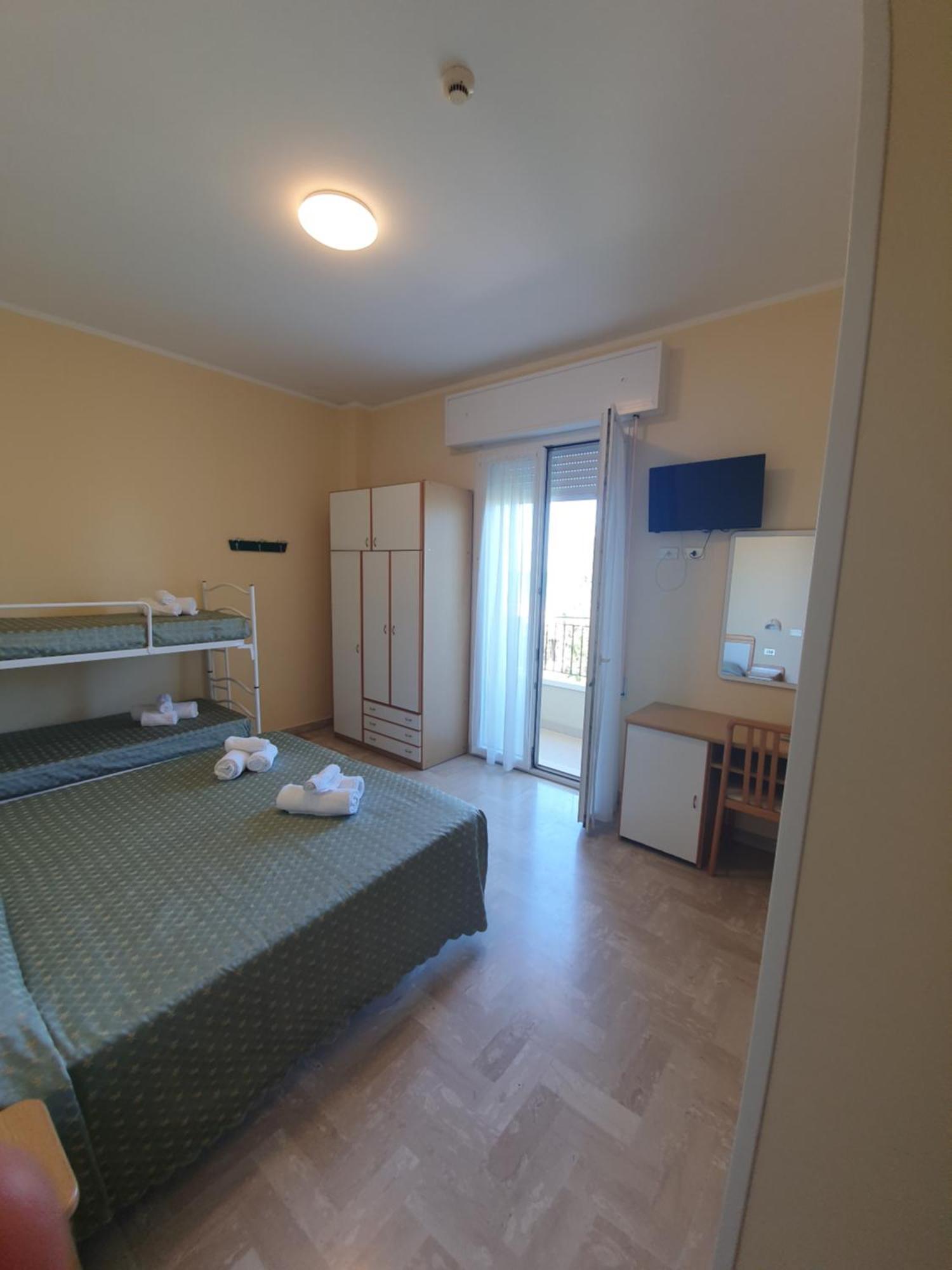Hotel De La Plage Rimini Esterno foto