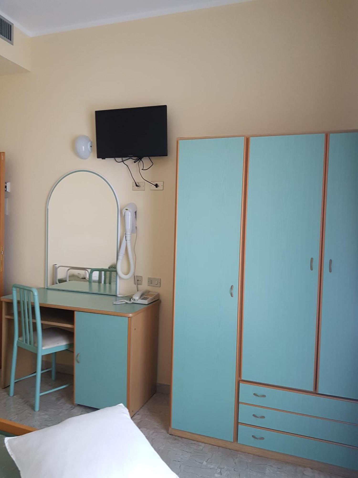Hotel De La Plage Rimini Esterno foto
